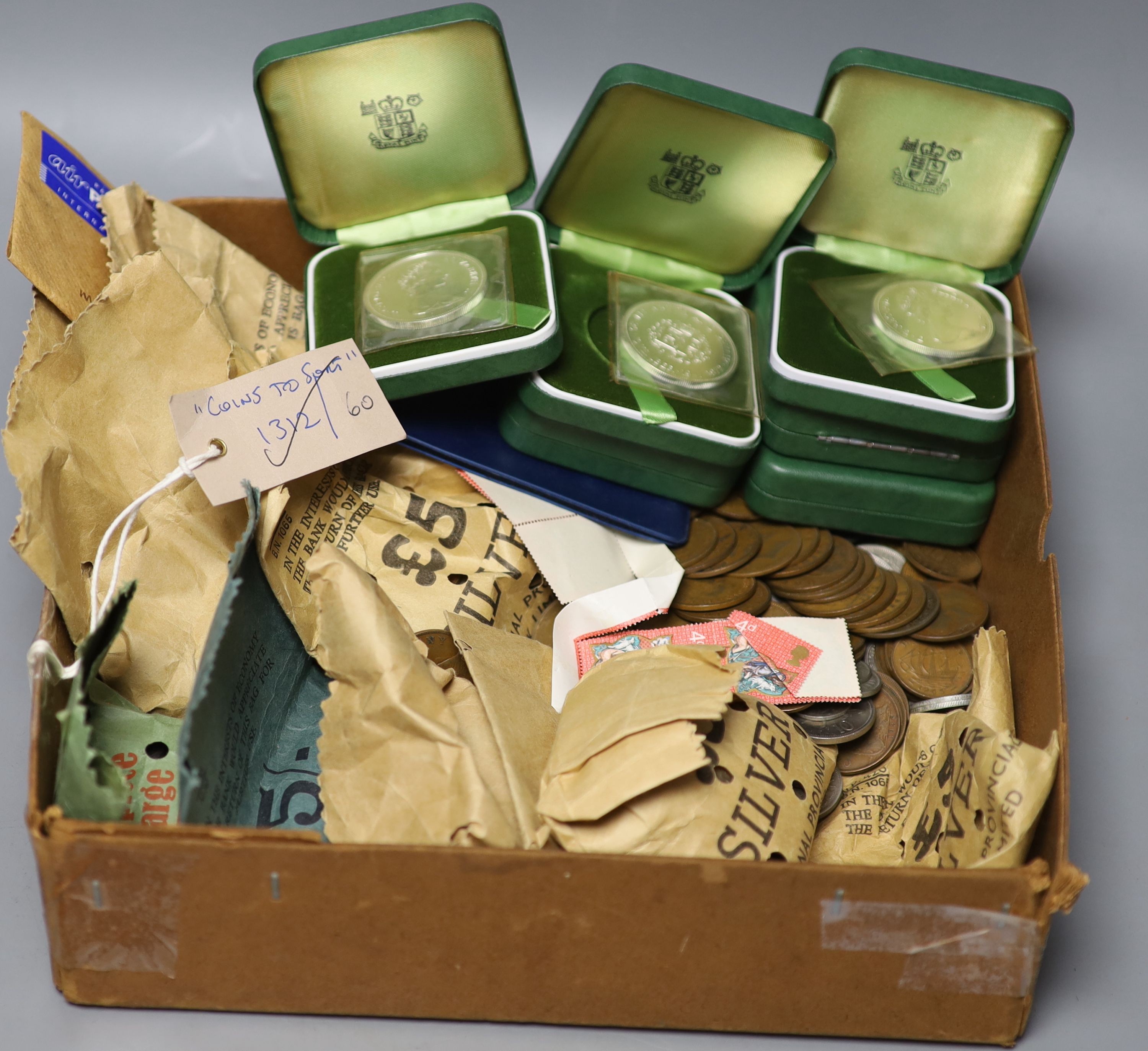 Six Elizabeth II 1972 sterling silver crowns and a quantity of assorted coinage.